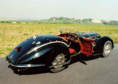 A rear quarter view of the Alfa.