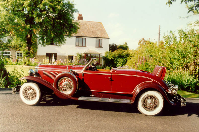 1/15 Scale 1930 Duesenberg J-550 Gerald’s 1/15 scale Duesenberg J-550 long-wheelbase convertible coupe.