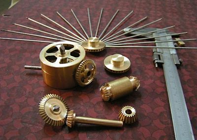 Parts for the drive mechanism.