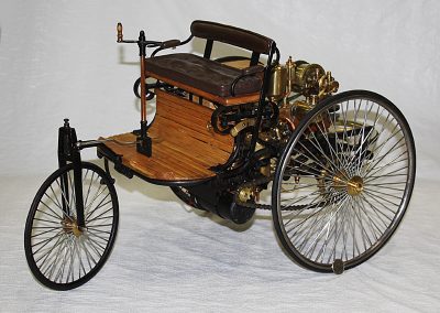 The finished Benz Motorwagen.