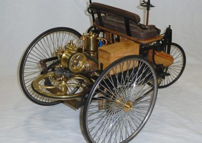 Alternate view of the finished Benz Motorwagen.