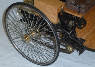 Close-up of the Benz wheels.