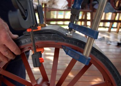 Bonding rubber sheet for tires.