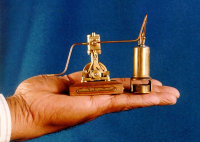 Victoria steam engine that Iqbal first entered in the Machinist's Challenge.