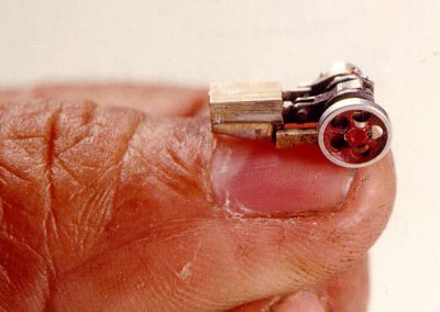 Iqbal's thumbnail sized working steam engine.