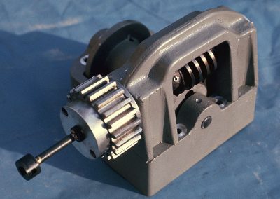 The fully assembled boom hoist.