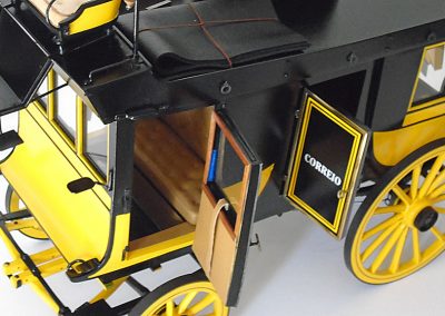 Side view of José's fourteenth coach.
