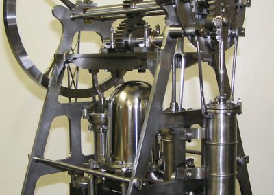 Richard's finished hypocycloidal pumping engine model.