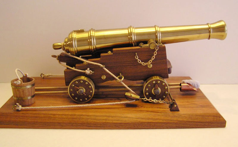 Model Cannon Richard's model 24-pound fortress cannon from 1750.