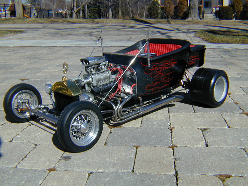 Conley14 The V-8 powered '23 T-Bucket roadster.