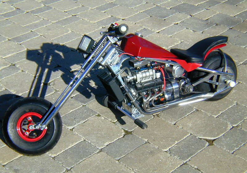 Conley28 A Pocket Chopper with Conley 427 engine.