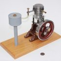 A gearless hit-n-miss engine built by Phil.