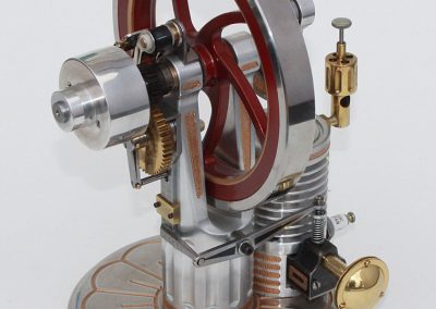 Alternate view of the hit-n-miss engine.