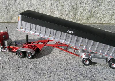 Another view of the Kenworth truck.