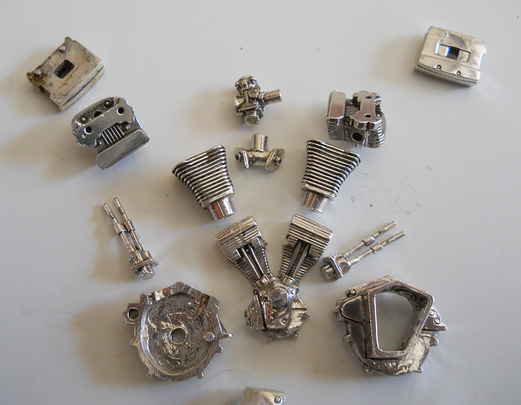 Harley Evolution Engines Harley Evolution engines broken into their sub-assemblies.