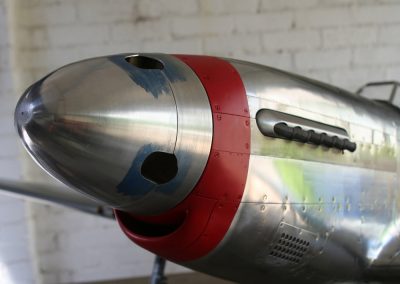 The P-51D spinner with more details.