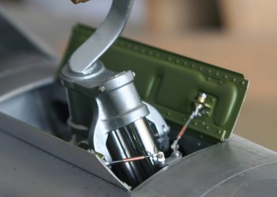 A close look at the tail wheel mechanism.