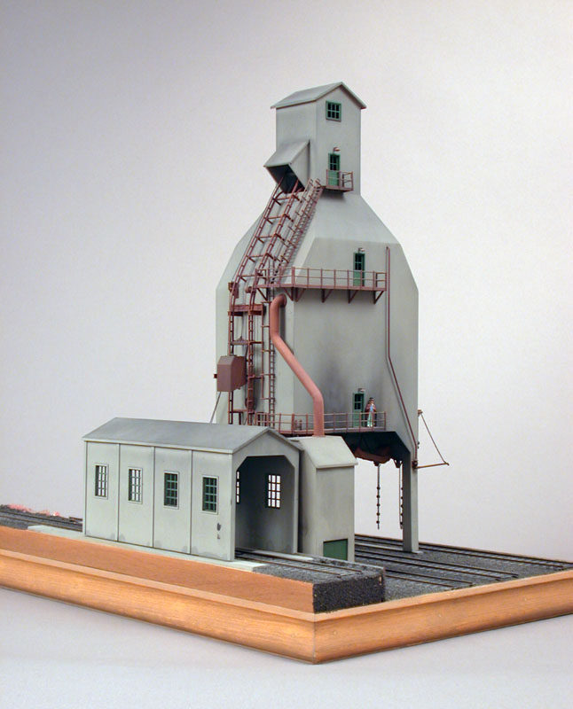 Scale Model Santa Fe Coaling Tower An HO scale model coaling tower kit designed by Bill.