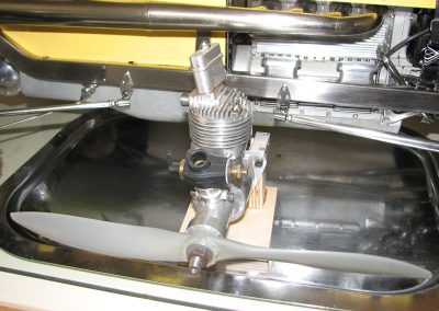 Ron's first engine sits in front of the Offy.