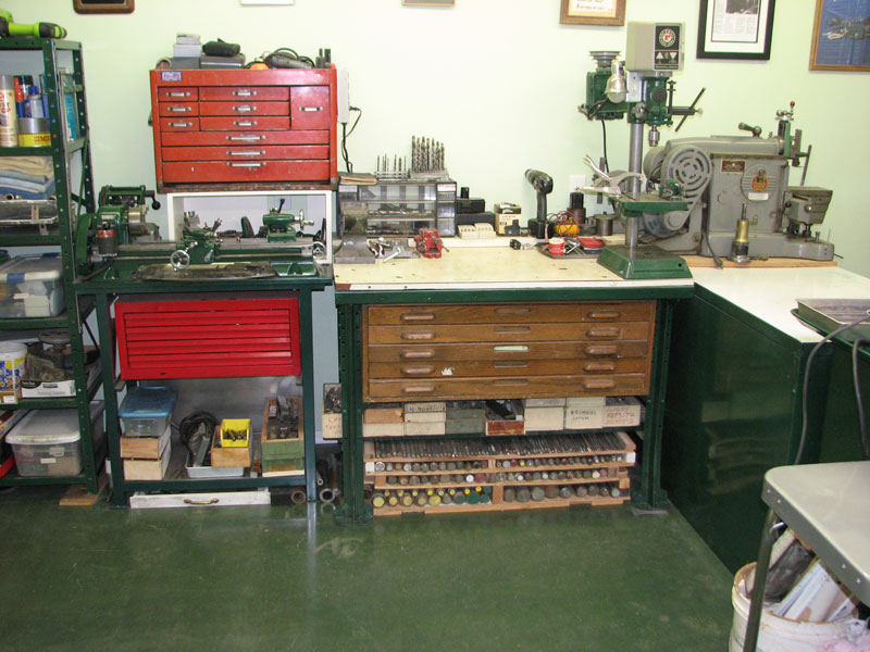 Ron's New Shop Ron's newer upgraded shop.