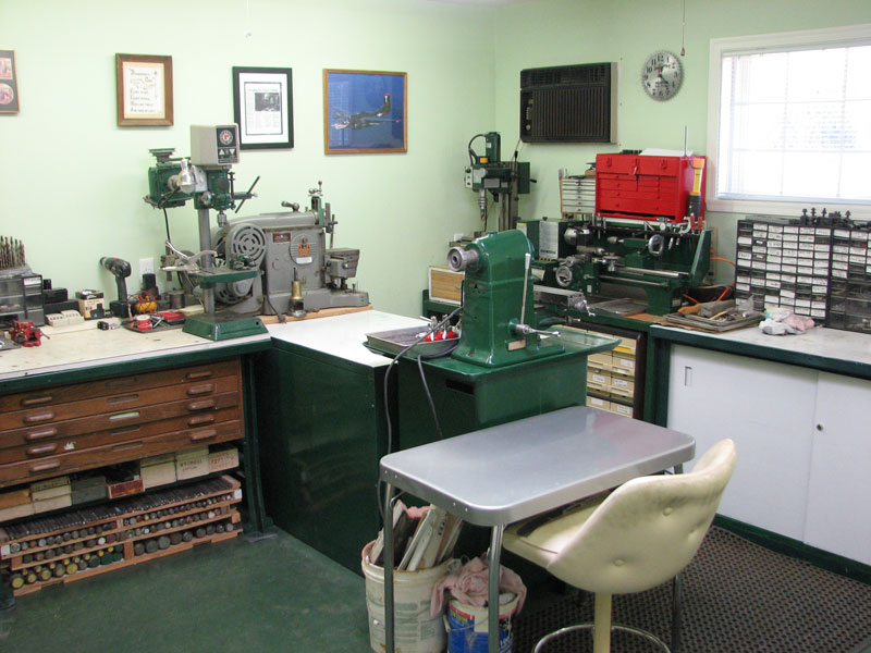 Ron's New Shop Another look at Ron's upgraded shop.