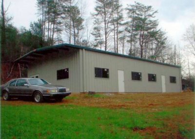 Paul's new larger workshop.
