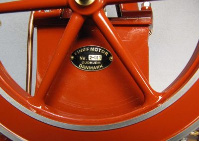 This photo shows the builder's plate.