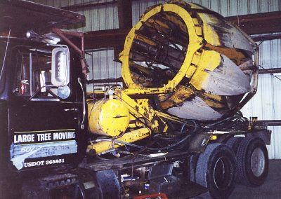 Another type of rootballing machine.