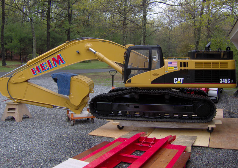 Fred's 1/2 Scale Cat Excavator Fred's 1/2 scale Cat excavator.