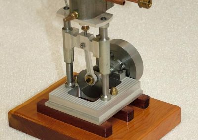 One of Rudy's vertical steam engines.