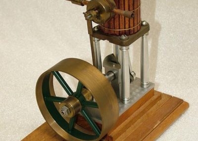Another unique vertical steam engine built by Rudy.