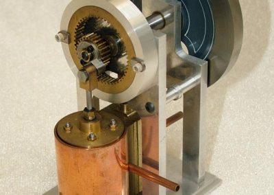 Another look at the hypocycloidal engine.