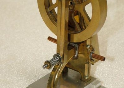 A larger vertical steam engine.