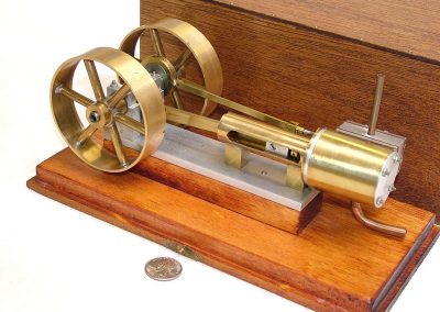 Rudy's horizontal steam engine.