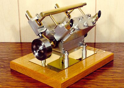 Rudy's V-4 steam engine.
