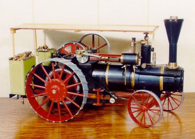 Rudy's scale model Peerless steam traction engine.