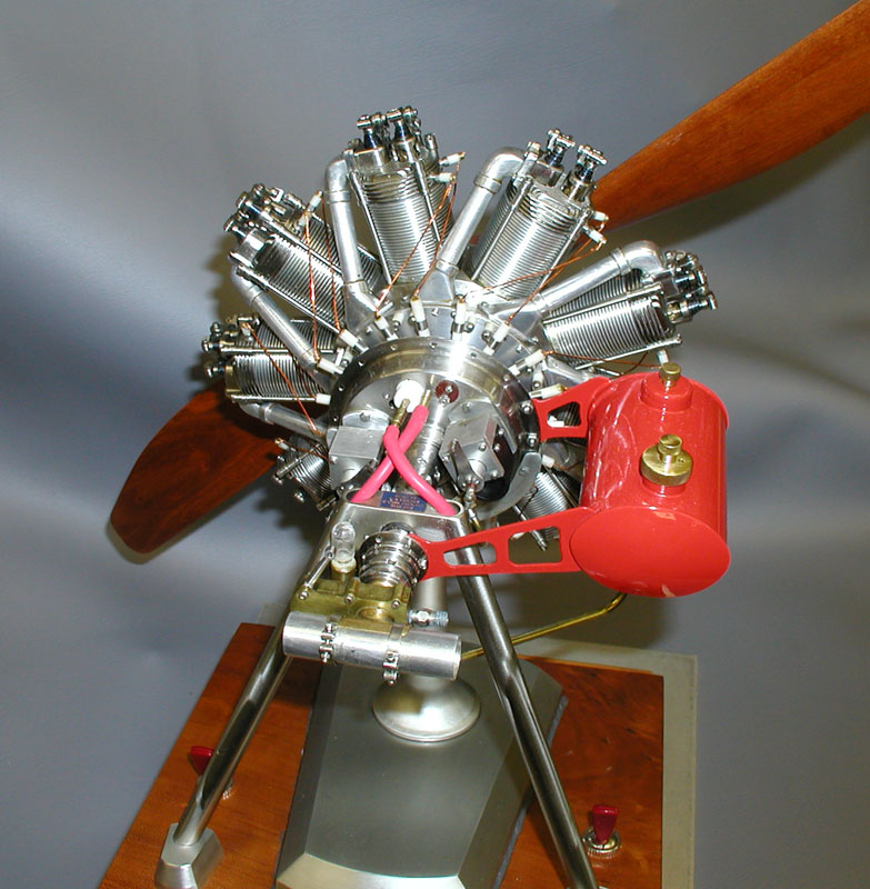 Lou's scale model Bentley rotary engine.