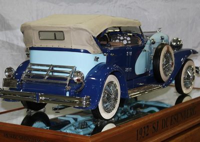 A look at the rear end of the finished Duesenberg.