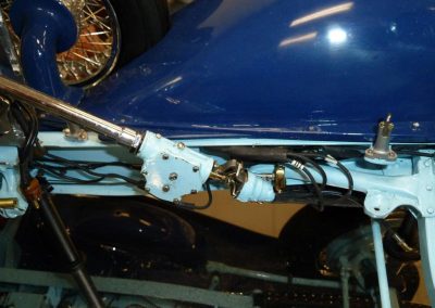 Close-up of the steering gearbox.