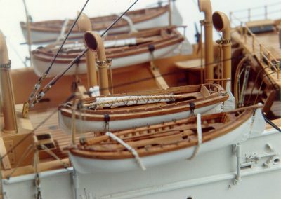 A close look at the Bennington.