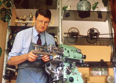 Michel Lefaivre at work on his Swiss-made convertible mill/lathe.