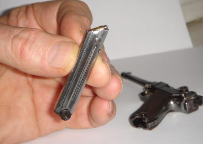 The 2/5 scale Navy Luger magazine loaded with one 2.7 mm Kollibri cartridge.