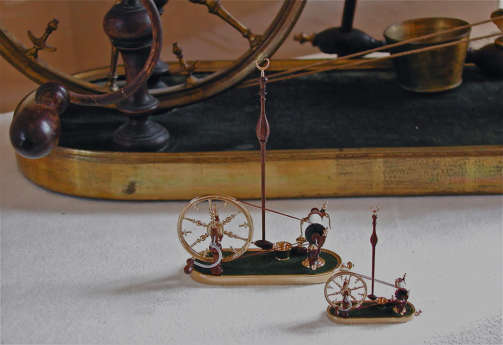 1/12 and 1/6 Scale French Spinning Wheels Bill’s 1/12 and 1/6 scale 18th century French table top silk spinning wheels.