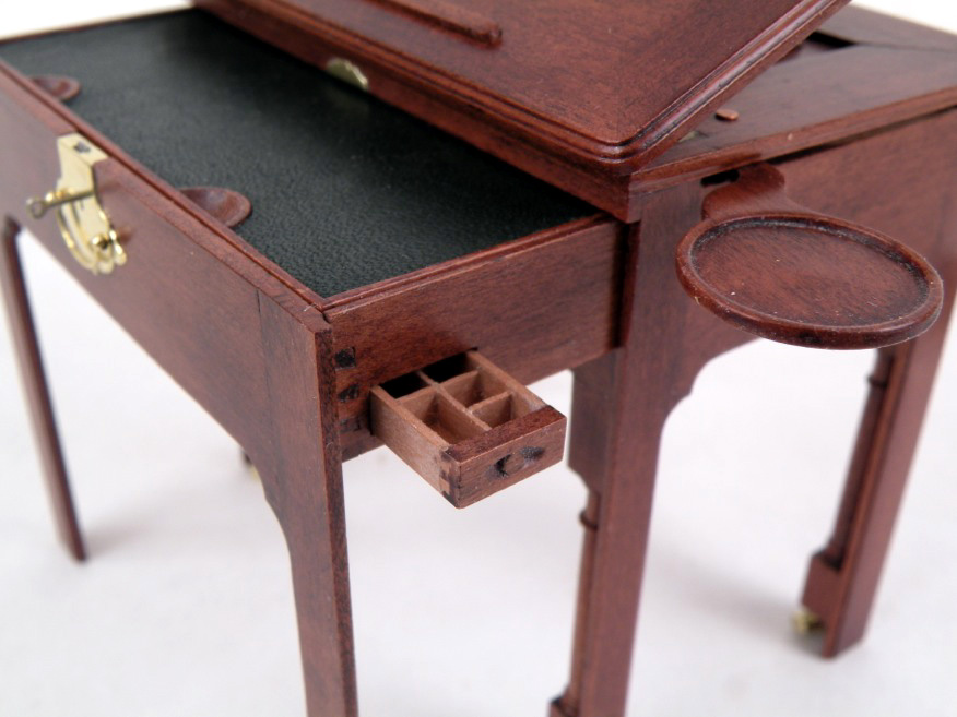 1/12 Scale English Architect’s Tables A close look at some features of the architect's table.