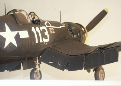 These views show the flaps and the landing gear to advantage.