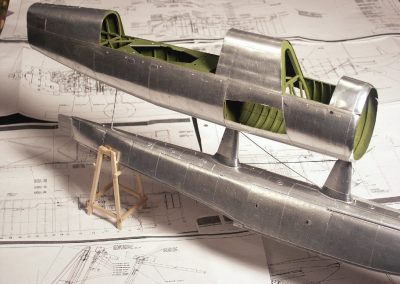 More progress on the fuselage and float.