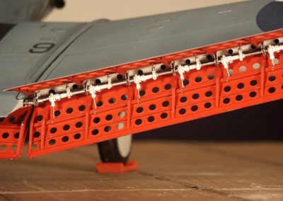 Another look at the dive brakes.