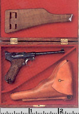 Navy Luger A miniature German 9 mm Navy Luger with holster and stock.
