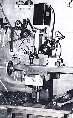 David’s 1/3 Scale Bridgeport Milling Machine David’s first vertical milling machine—a Bridgeport miller at 1/3 scale.