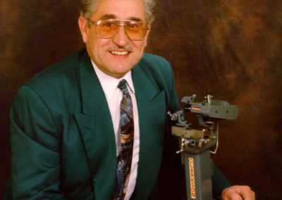 Barry Jordan with his miniature Clarkson grinder.